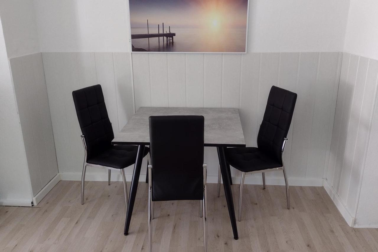 Kleines Gemuetliches Apartment In Zentraler Lage Prien am Chiemsee Zewnętrze zdjęcie